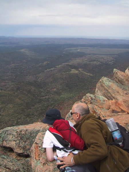 Kev and Alex at the Peak.jpg  (67.4 Kb)